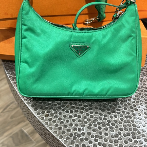 Prada re-edition 2005 - Picture 5 of 8